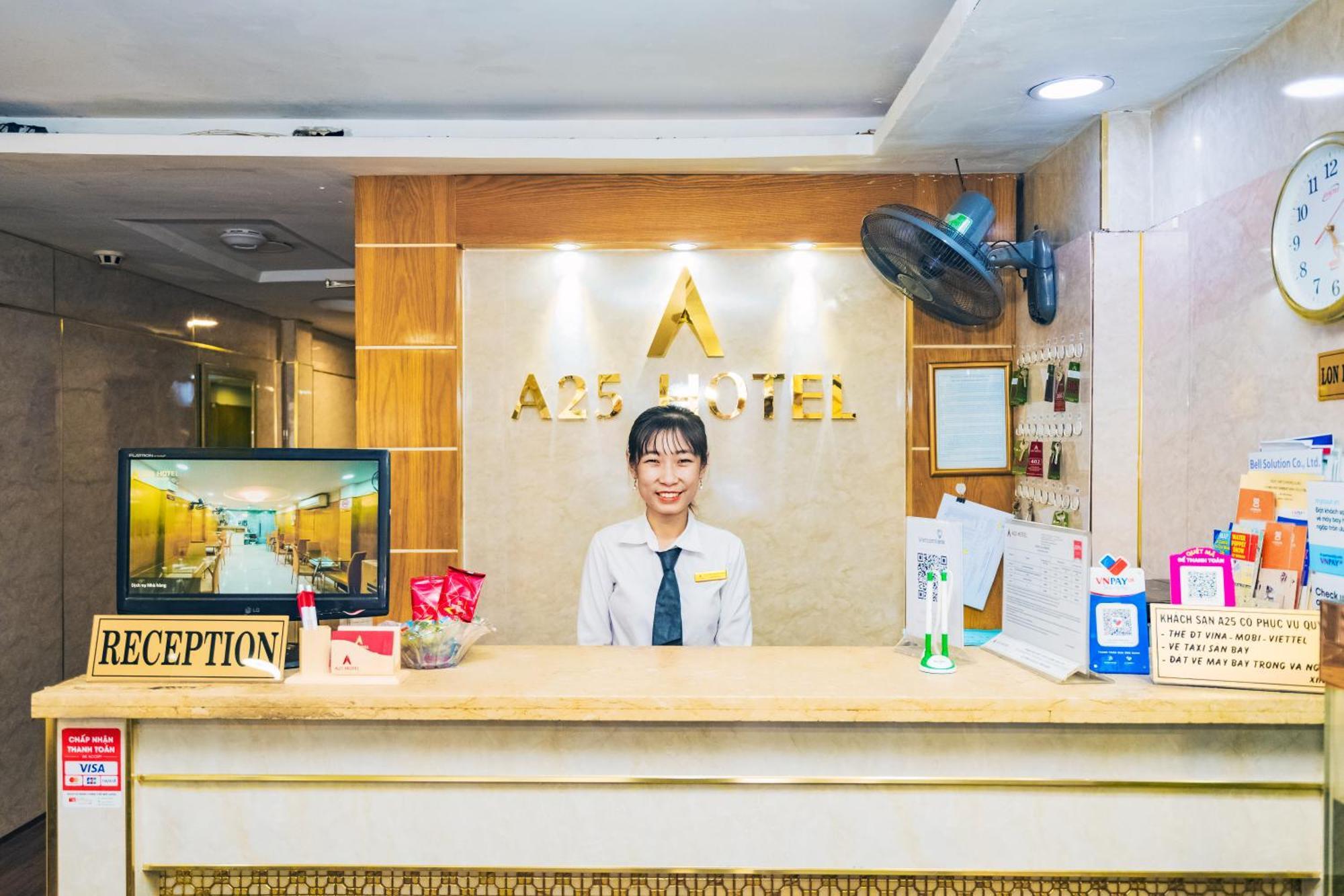 A25 Hotel - 13 Bui Thi Xuan Ho Chi Minh-staden Exteriör bild